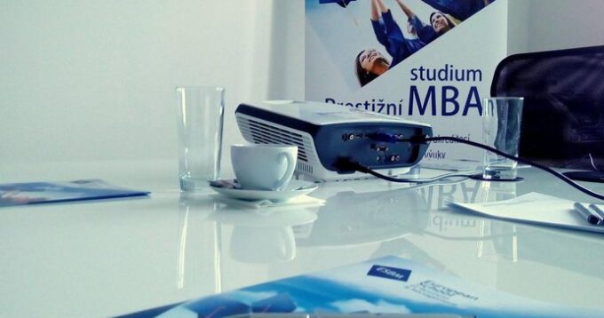 Článok o ESBM na E15