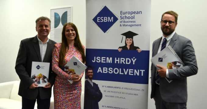 Obhajoby dopadli výborne!