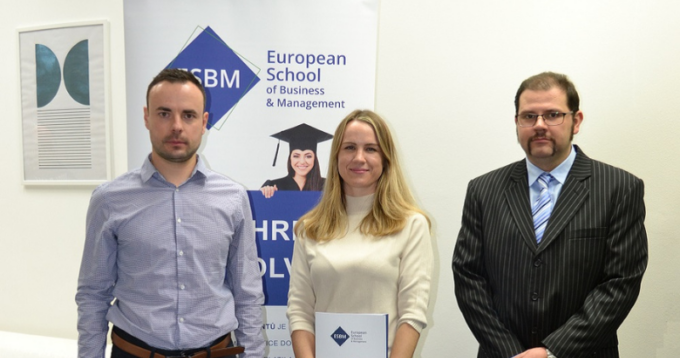 Posledné obhajoby tohto roku!